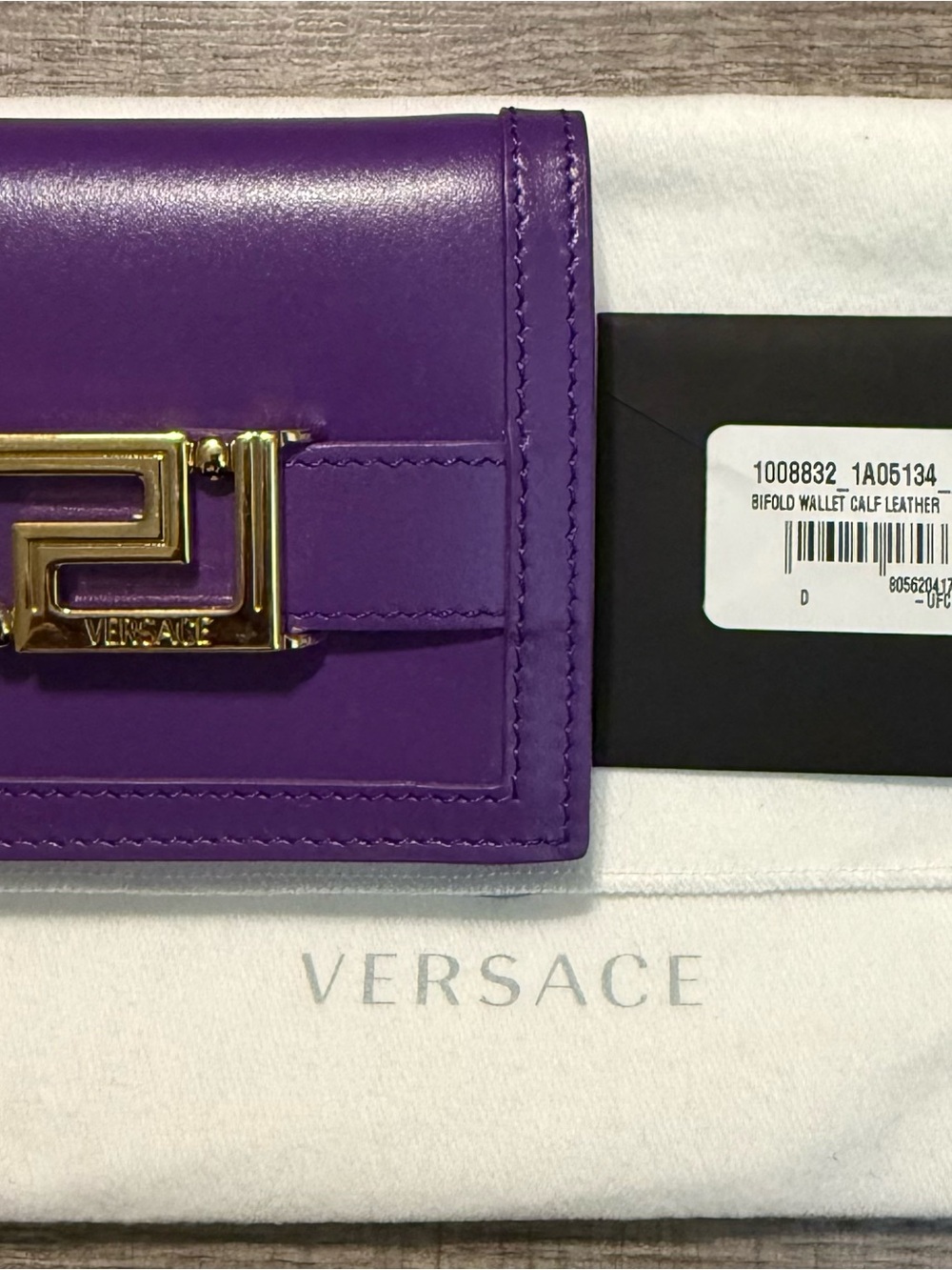 Versace Bifold Calf Leather Wallet - Picture 4 of 4